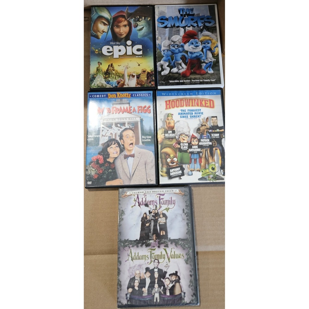 DVD Movie Lot Addams Family Epic‎ Smurfs Hoodwinked Kids Family Movies Bundle